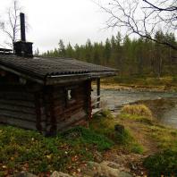 Сауна на реке Anterinjoki. Национальный парк Urho Kekkonen. Финляндия. Фото: Gregor Samsa